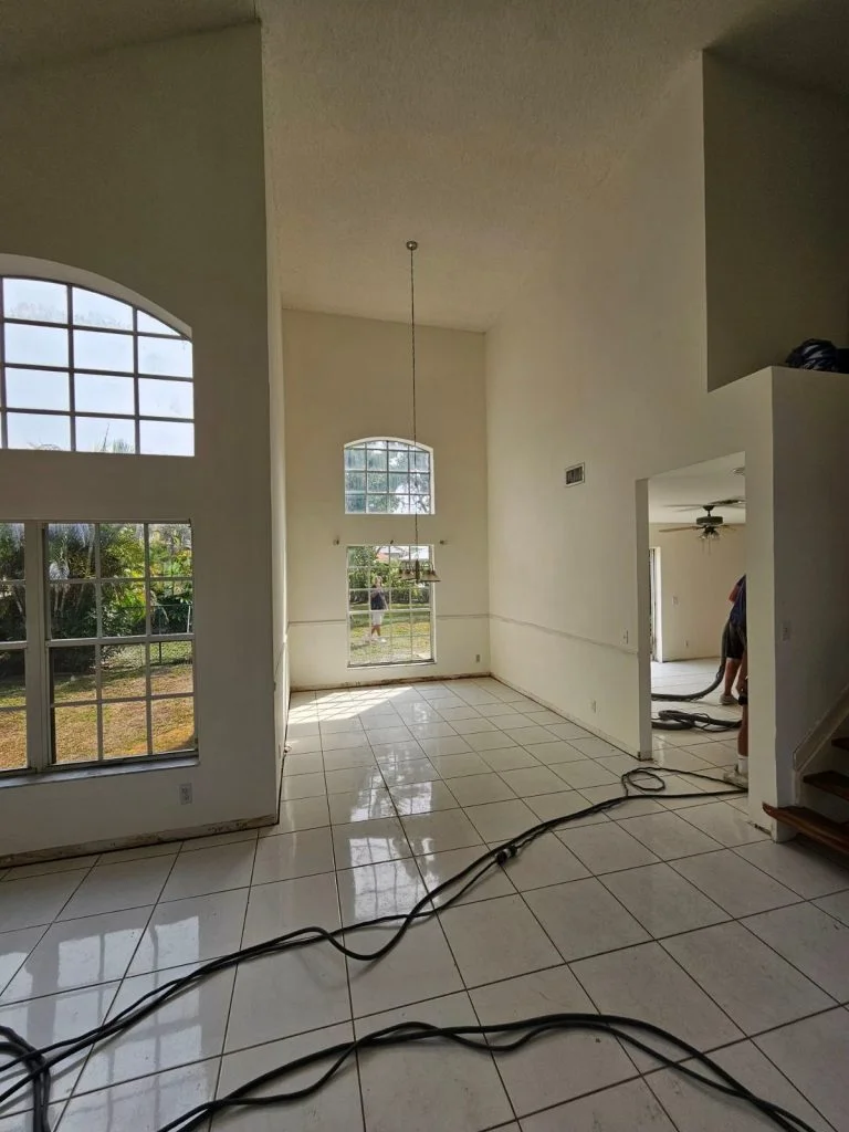 Flood damage restoration: water extraction South Florida